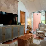 Casa Carmen * La Vega de los Caseros